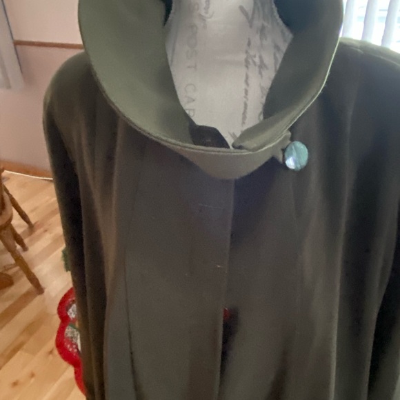 Ladies Luxury moss green coat by Natabella - size L - Picture 3 of 9